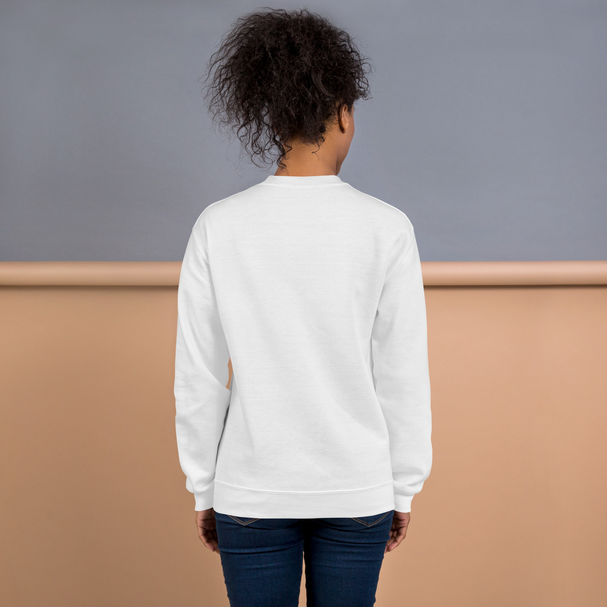 'Light in the Darkness' Slim Fit Unisex Sweatshirt - w/Scripture, Light Colours - Image 2